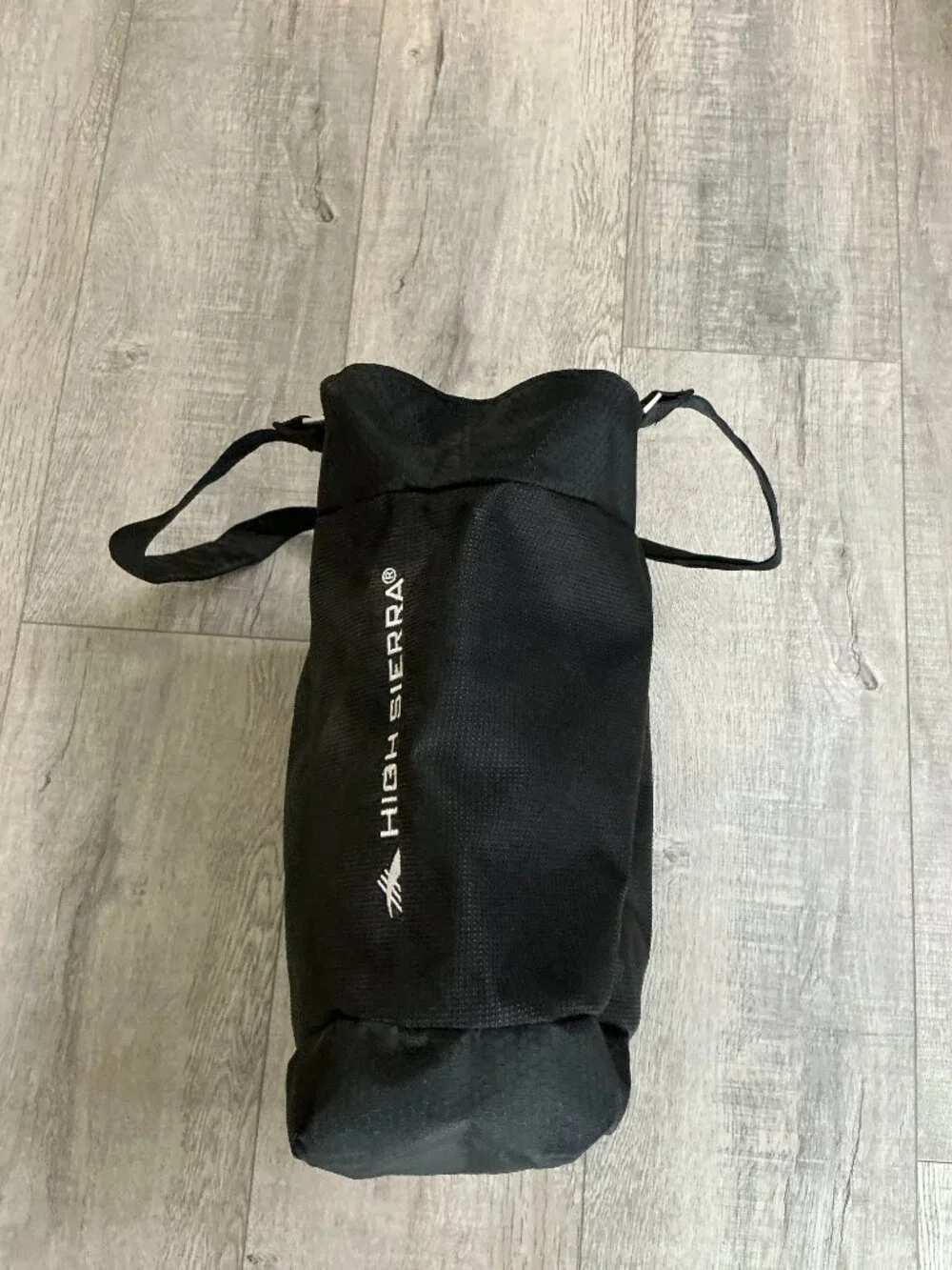 High Sierra stay organized